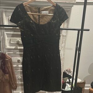 Badgley Mischka Black Sheath Midi Dress Scoop Neck Short Sleeve